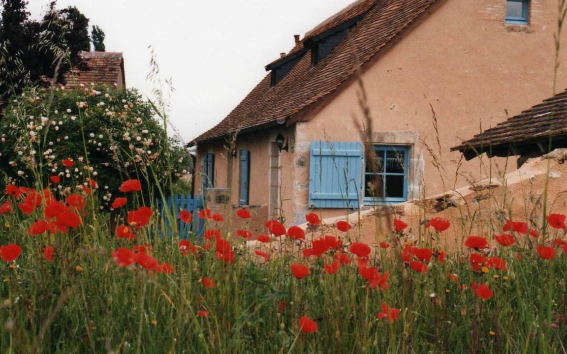 Photo of Others in Asnieres sur Vegre