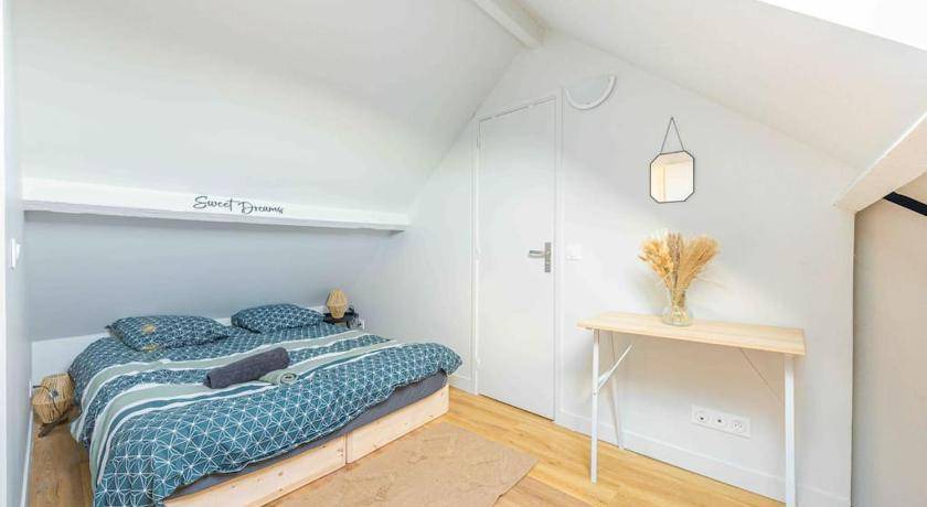 Photo of Bedroom in Tremblay-les-Gonesse