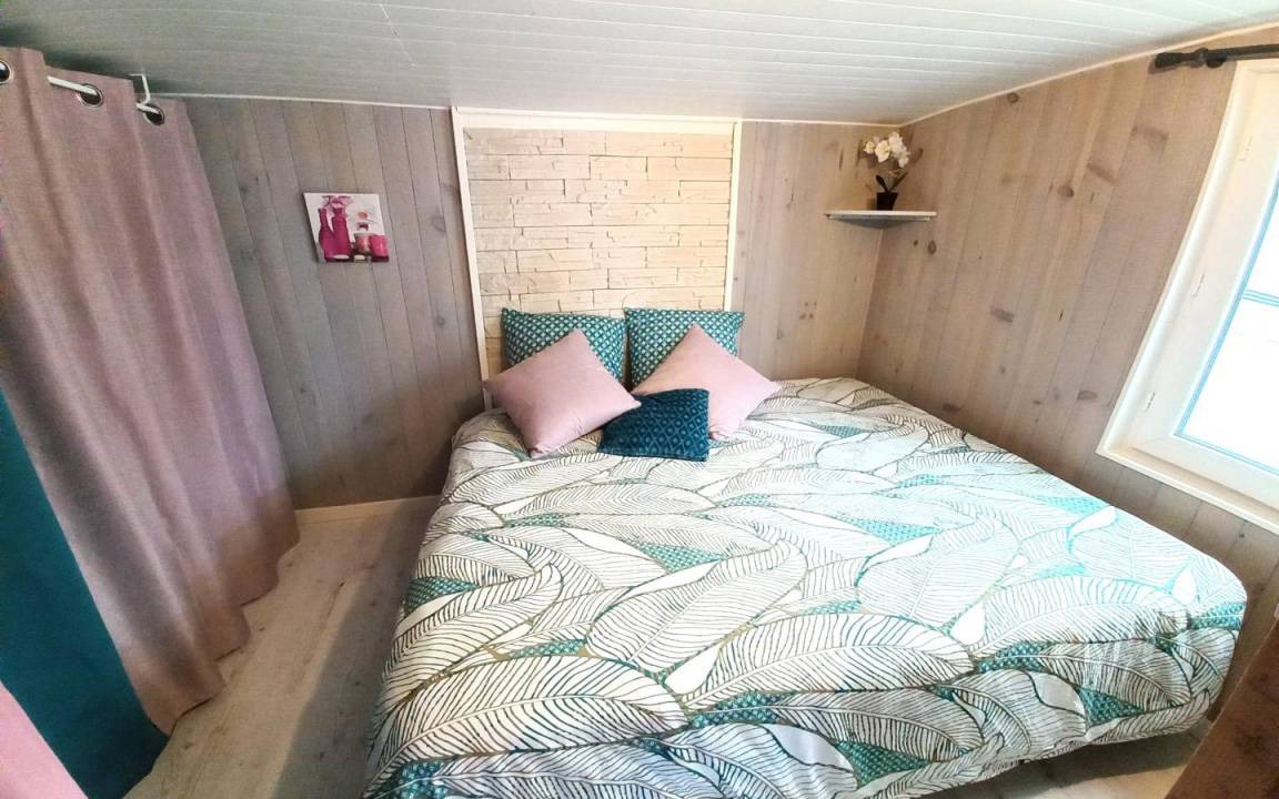 Photo of Bedroom in Thilay