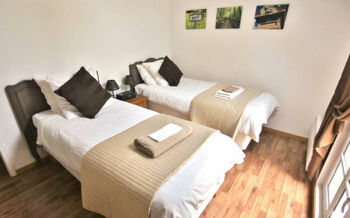 Photo of Bedroom in Mouy
