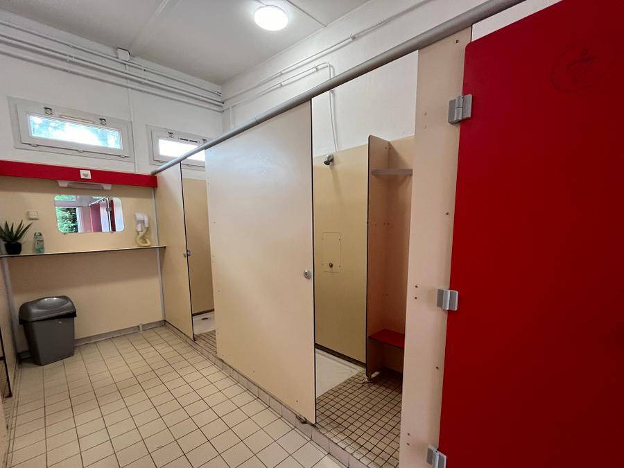 Photo of Bathroom in Chalons-en-Champagne