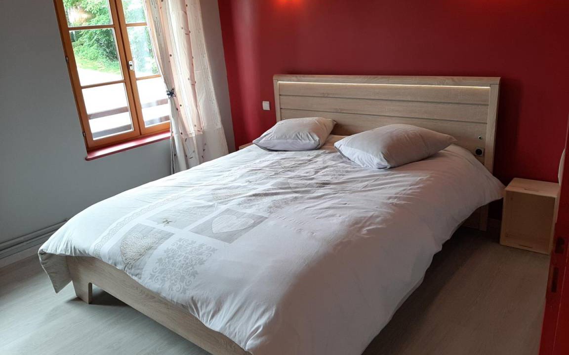 Photo of Bedroom in Givron
