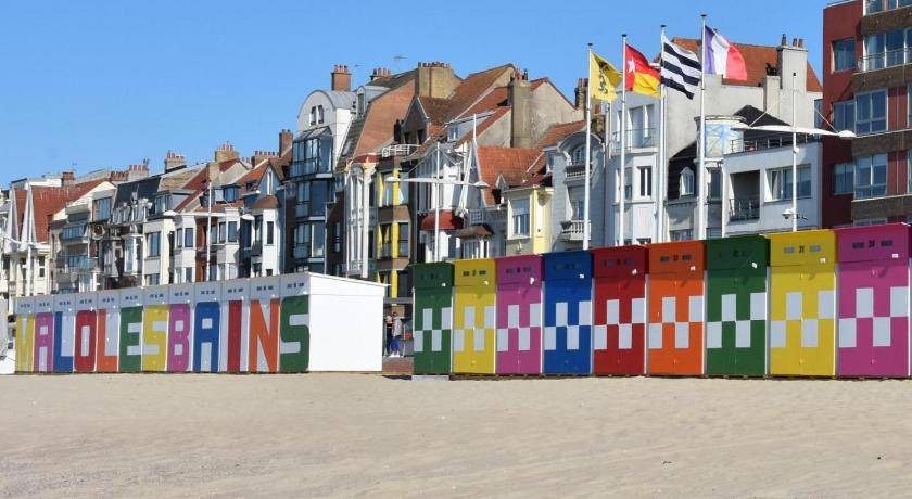 Photo of Others in Dunkirk