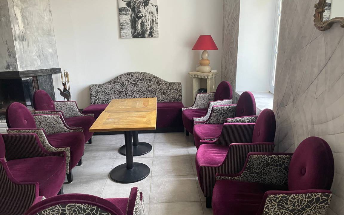 Photo of Livingroom in Chemire-en-Charnie