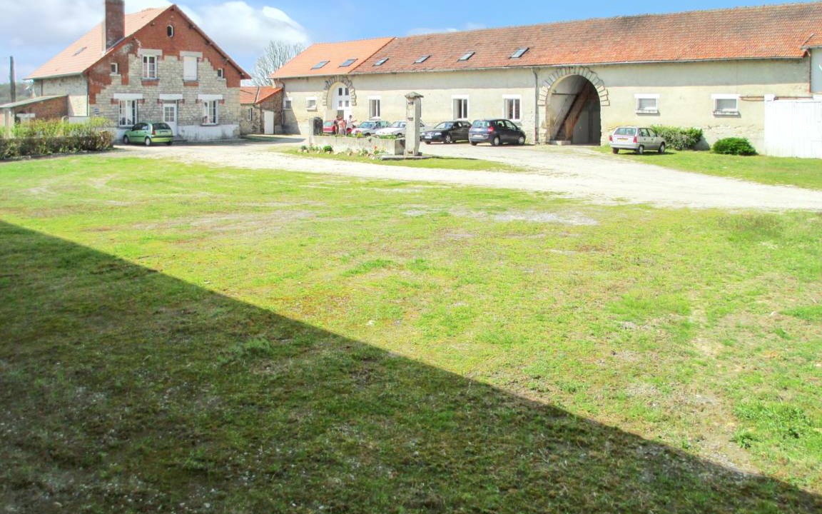 Photo of Others in Monthenault