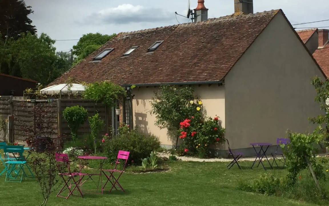 Photo of Others in Noyers
