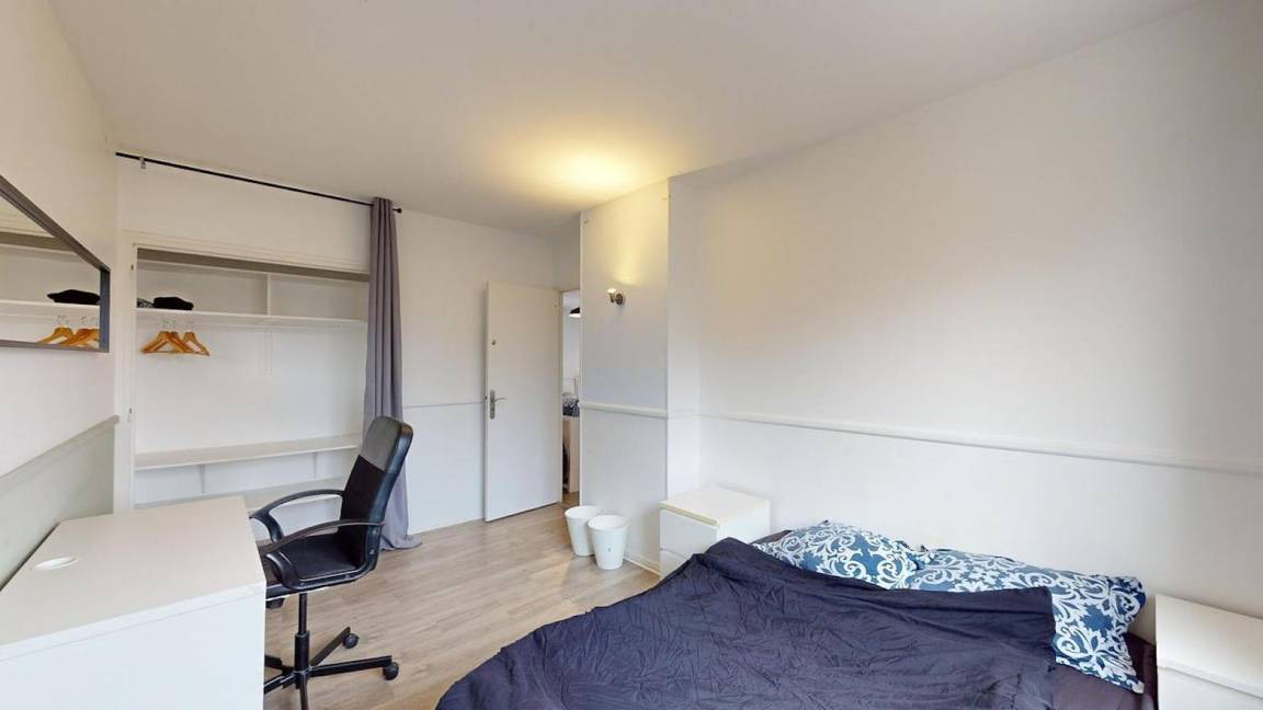 Photo of Bedroom in Centre Ville Rive Gauche