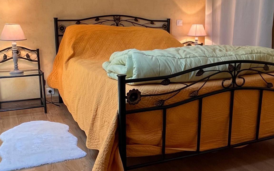 Photo of Bedroom in Villapourcon