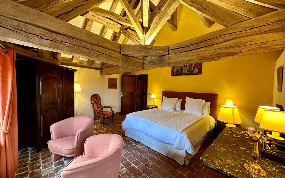 Photo of Others in Chateauneuf