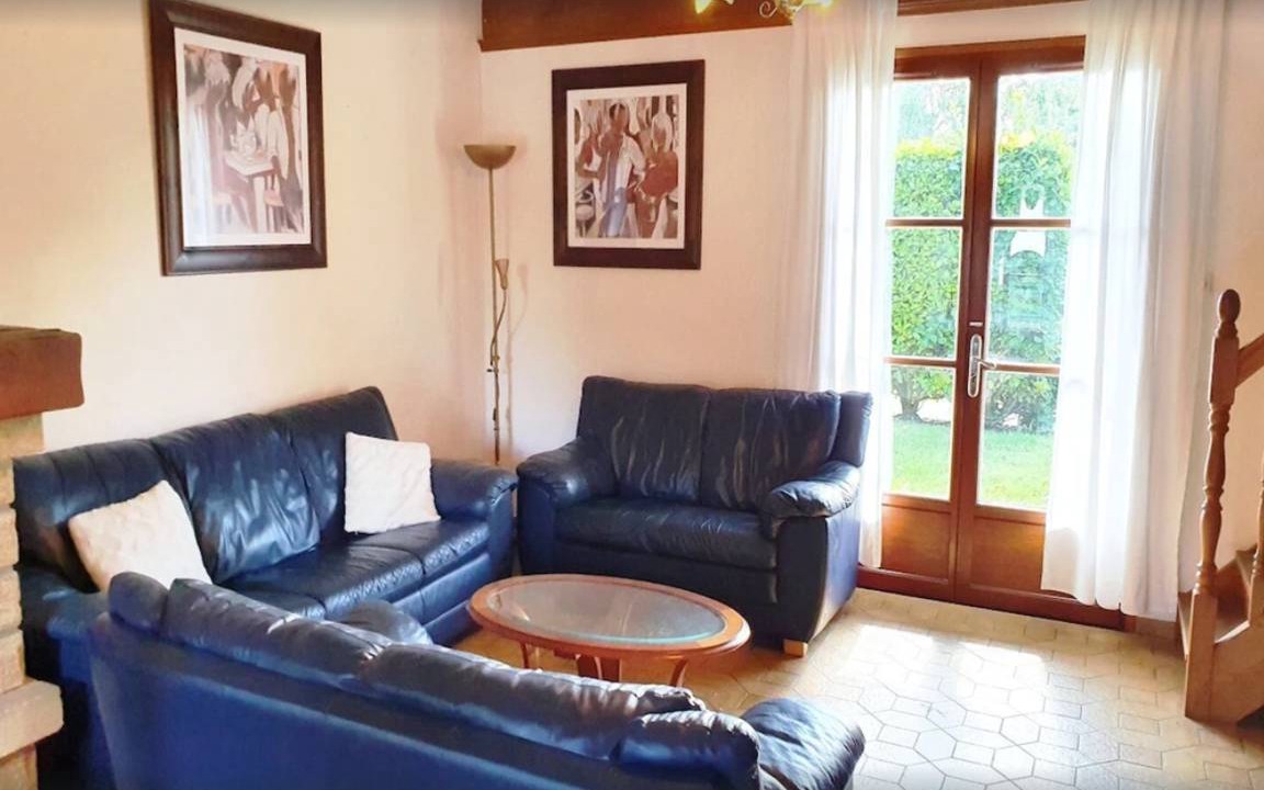Photo of Livingroom in Saint-Josse