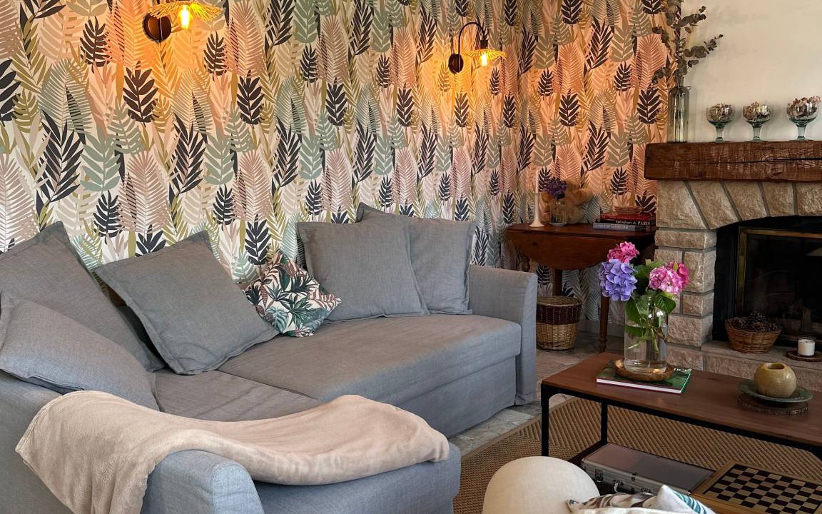 Photo of Livingroom in Genay