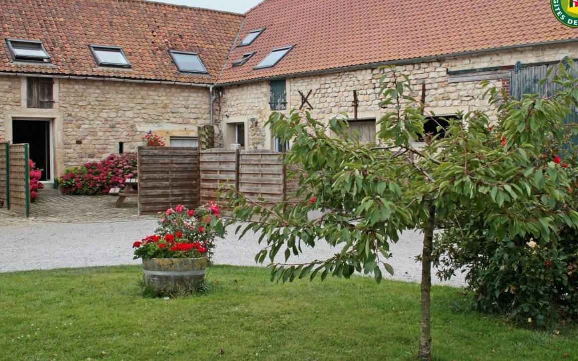 Photo of Others in Beuvrequen