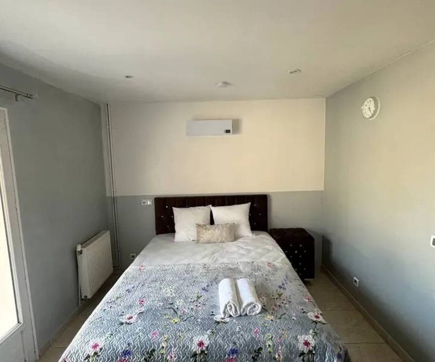 Photo of Bedroom in Villiers-le-Bel