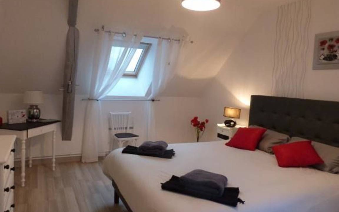 Photo of Bedroom in Vallon-sur-Gee