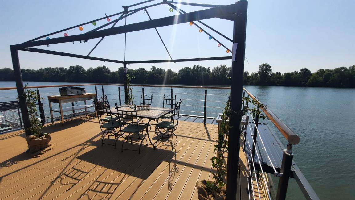 Photo of Others in Vaux-sur-Seine