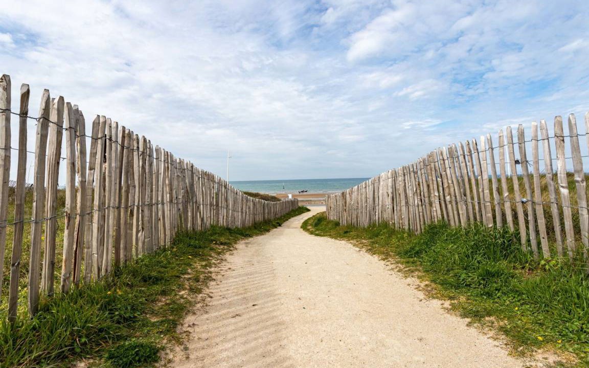 Photo of Others in Cabourg