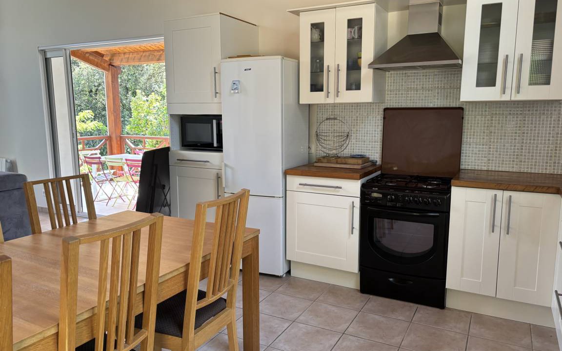 Photo of Kitchen in Domino