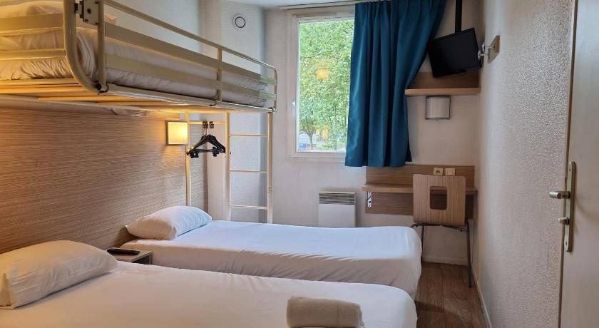 Photo of Bedroom in Villepinte