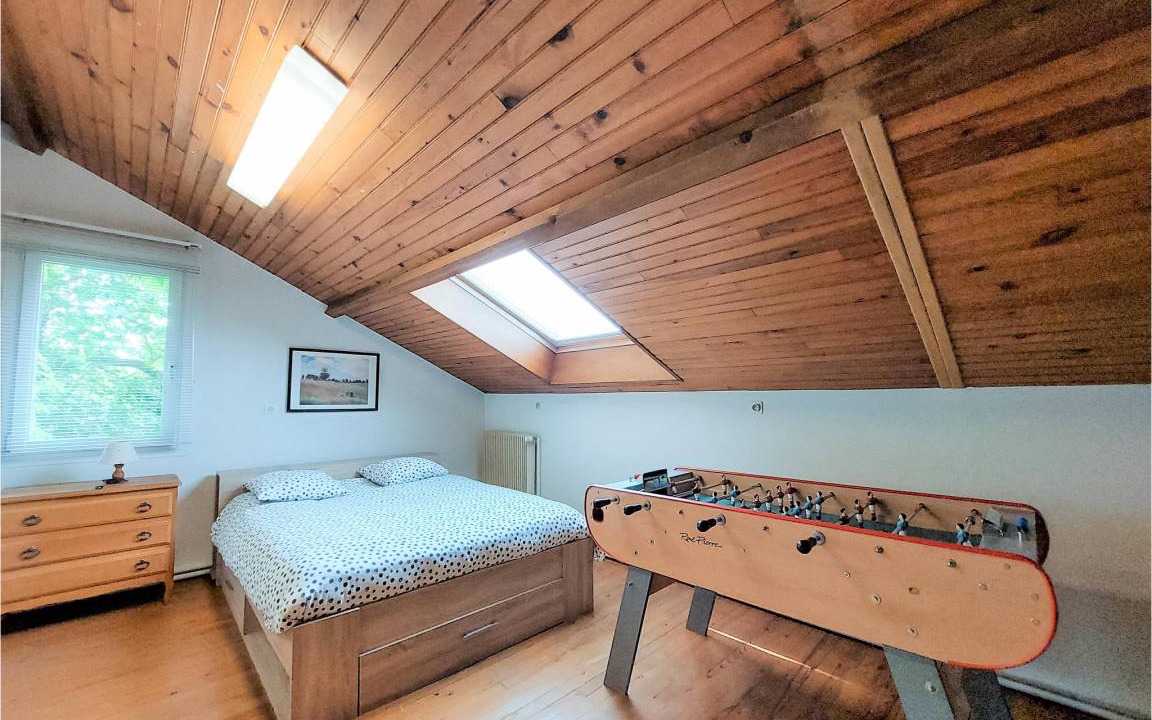 Photo of Bedroom in Boult-aux-Bois