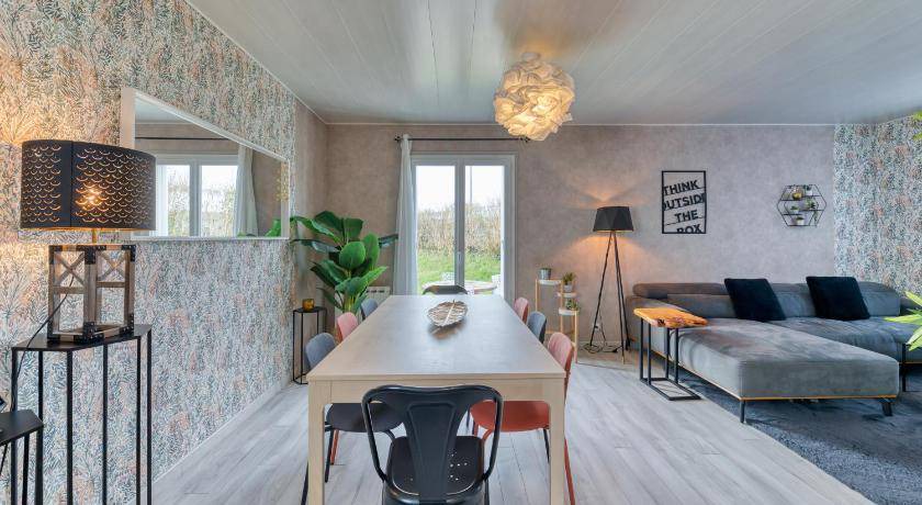 Photo of Livingroom in Val-de-Reuil