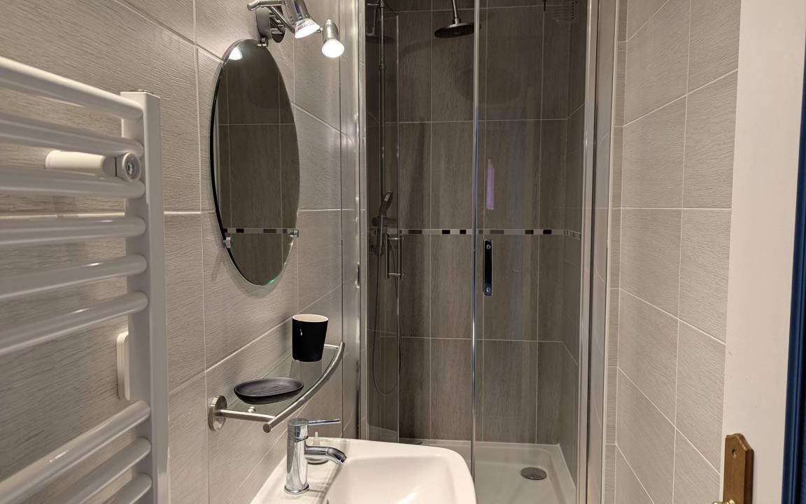 Photo of Bathroom in Sully-sur-Loire