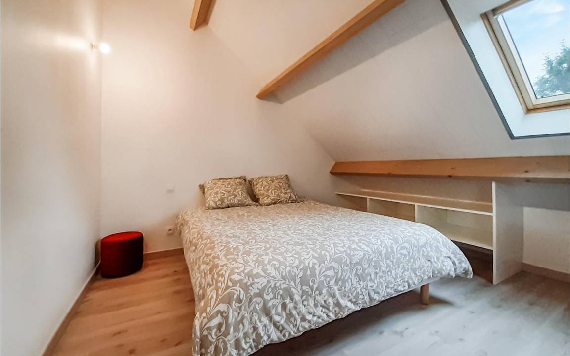 Photo of Bedroom in Haut Pays du Montreuillois