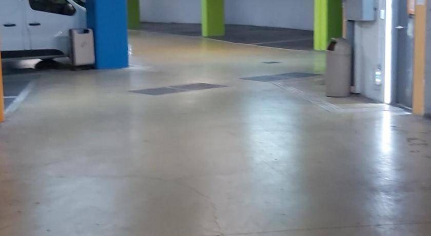 Photo of Others in Bagnolet