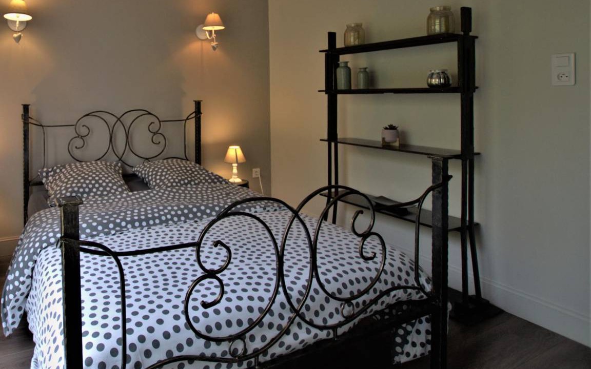 Photo of Bedroom in Pougy