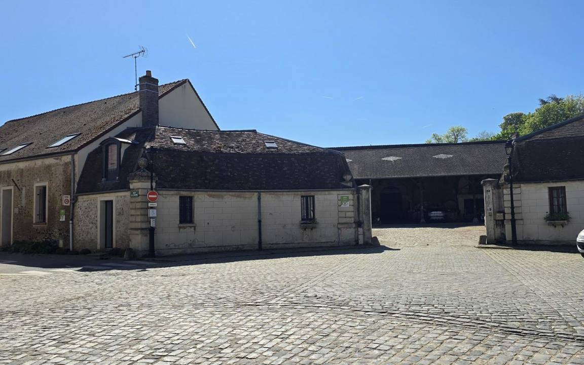 Photo of Others in Mareil-le-Guyon