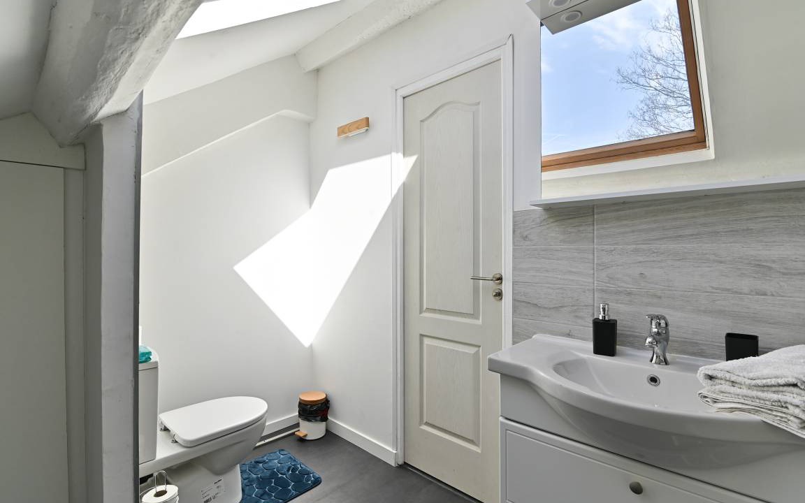 Photo of Bathroom in Tournan-en-Brie