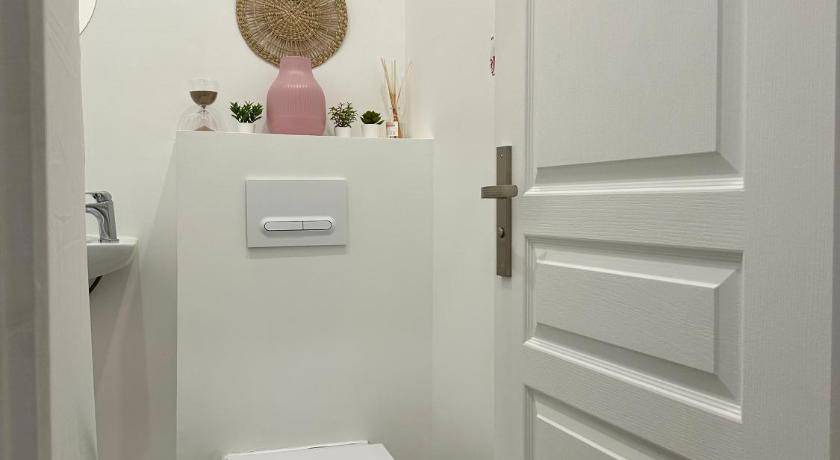 Photo of Bathroom in Centre Ville