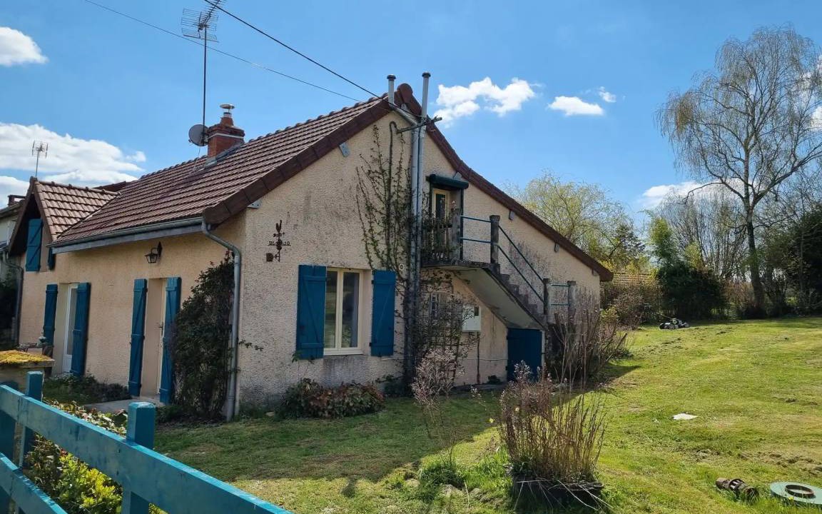 Photo of Others in Thil-sur-Arroux