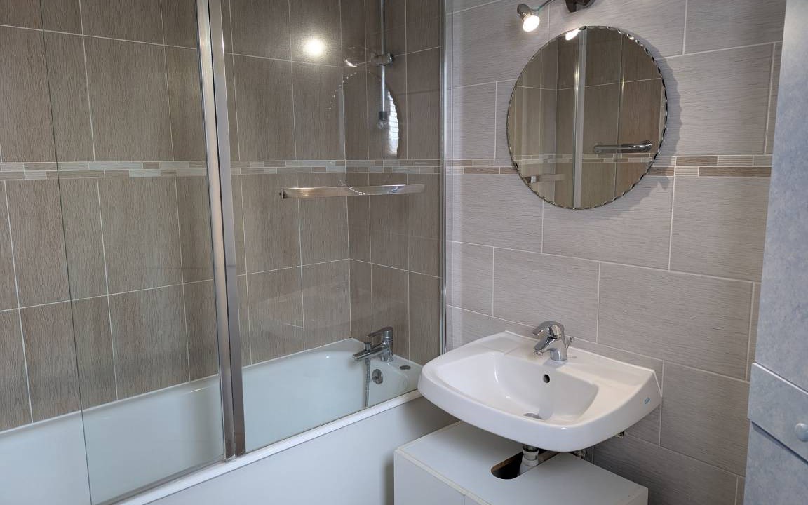 Photo of Bathroom in Sully-sur-Loire