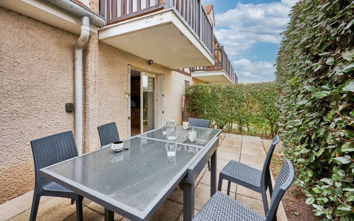 Photo of Patio Balcony in Merville-Franceville-Plage