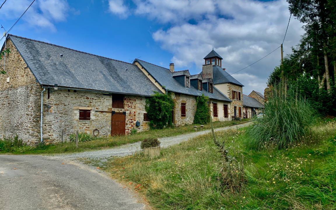 Photo of Others in Courcite