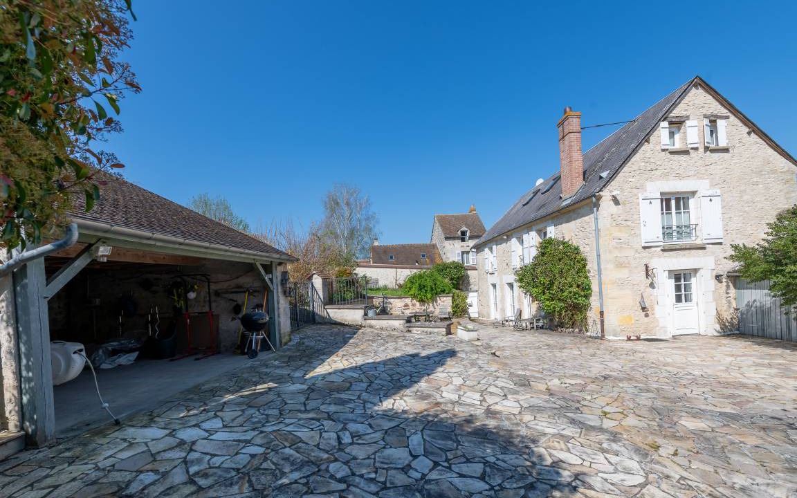 Photo of Others in Magny-en-Vexin