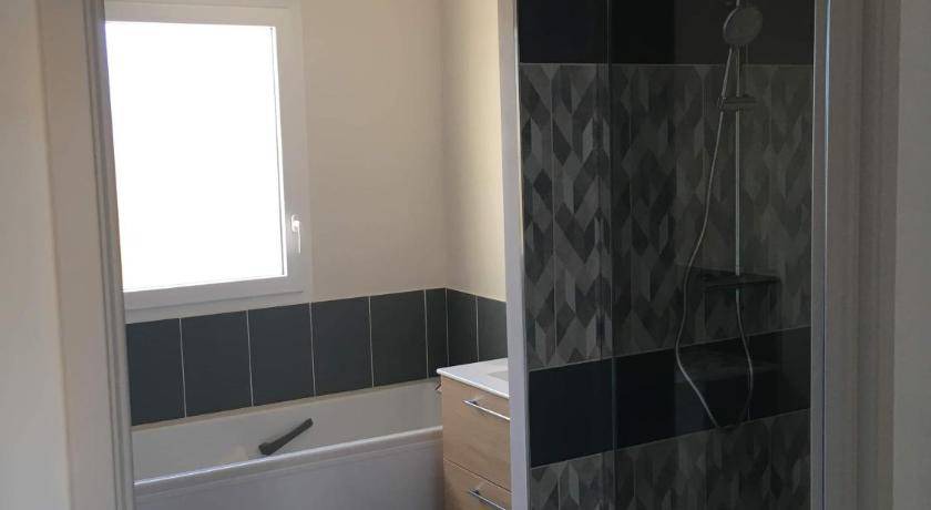 Photo of Bathroom in Leulinghen-Bernes