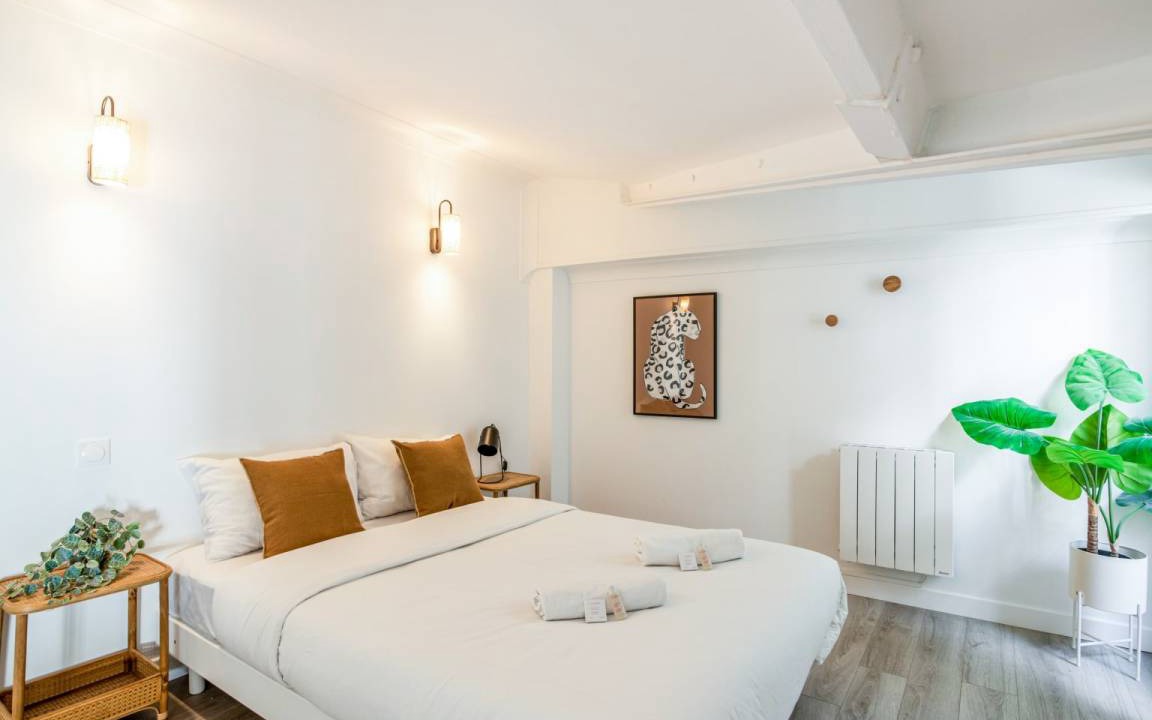 Photo of Bedroom in 3rd Arrondissement