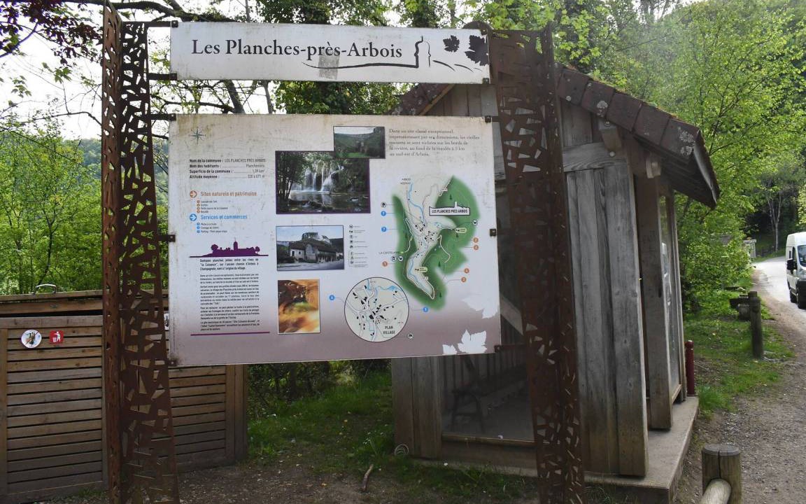 Photo of Others in Les Planches-pres-Arbois