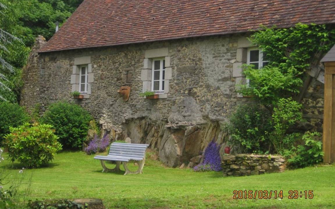 Photo of Buildings in Moulins-le-Carbonnel