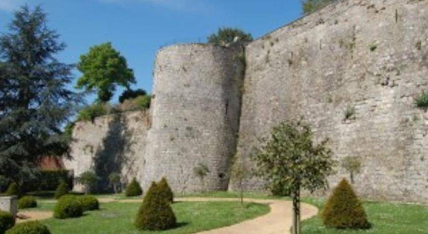 Photo of Buildings in Chateau-Thierry