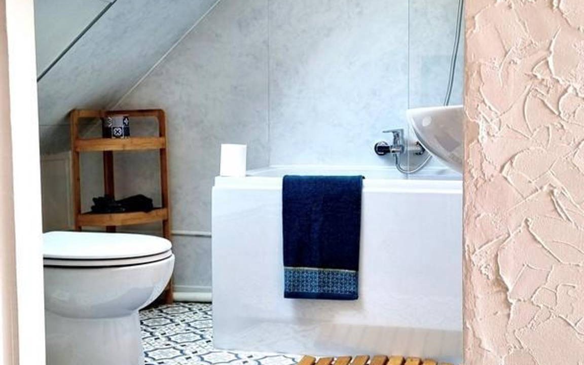 Photo of Bathroom in Lesquielles-Saint-Germain