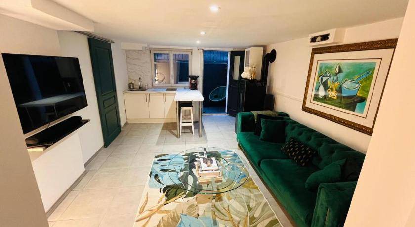Photo of Livingroom in Tremblay-en-France