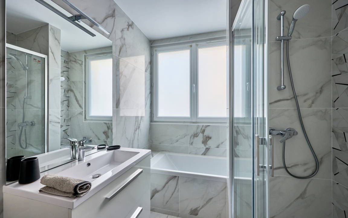 Photo of Bathroom in Bernieres-sur-Mer