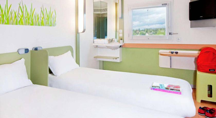 Photo of Bedroom in Orgeval