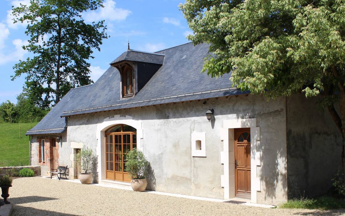Photo of Buildings in Cerans-Foulletourte