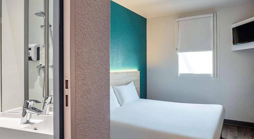 Photo of Bedroom in Venette