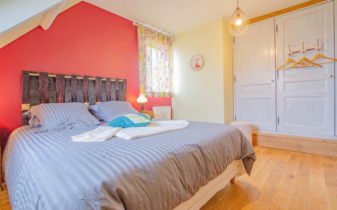 Photo of Bedroom in Loches-sur-Ource