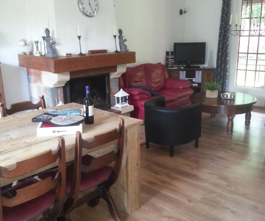 Photo of Livingroom in Thury