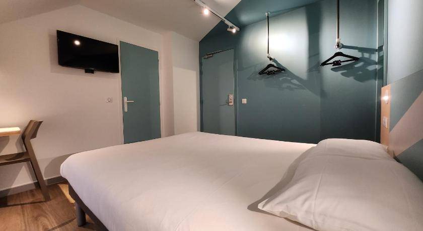 Photo of Bedroom in Chambourcy